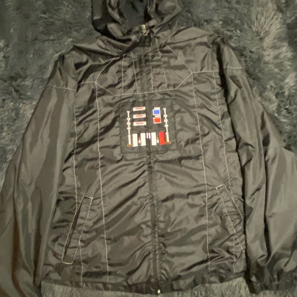 Thinkgeek 2XL Darth Vader Windbreaker - Picture 7 of 9